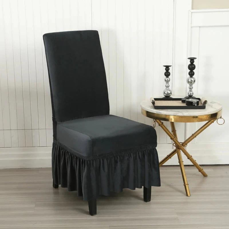 Housse de chaise avec jupe velours gris foncé